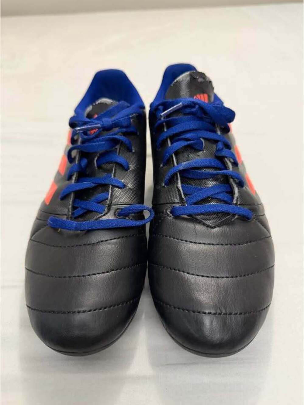 Adidas Soccer Cleats
Mens Size 8.5 Used Good $25
